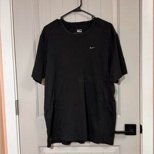 Nike Performance Black T-Shirr